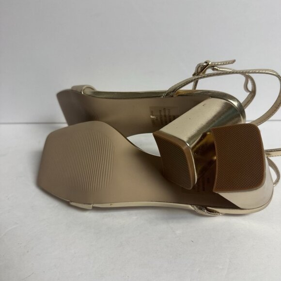 Steve Madden Womens Luxe Sandal Gold Size 6 M - Picture 5 of 6